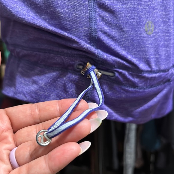 Lululemon Rest Less Tank in "Heathered Bruised Berry” - Picture 3 of 6